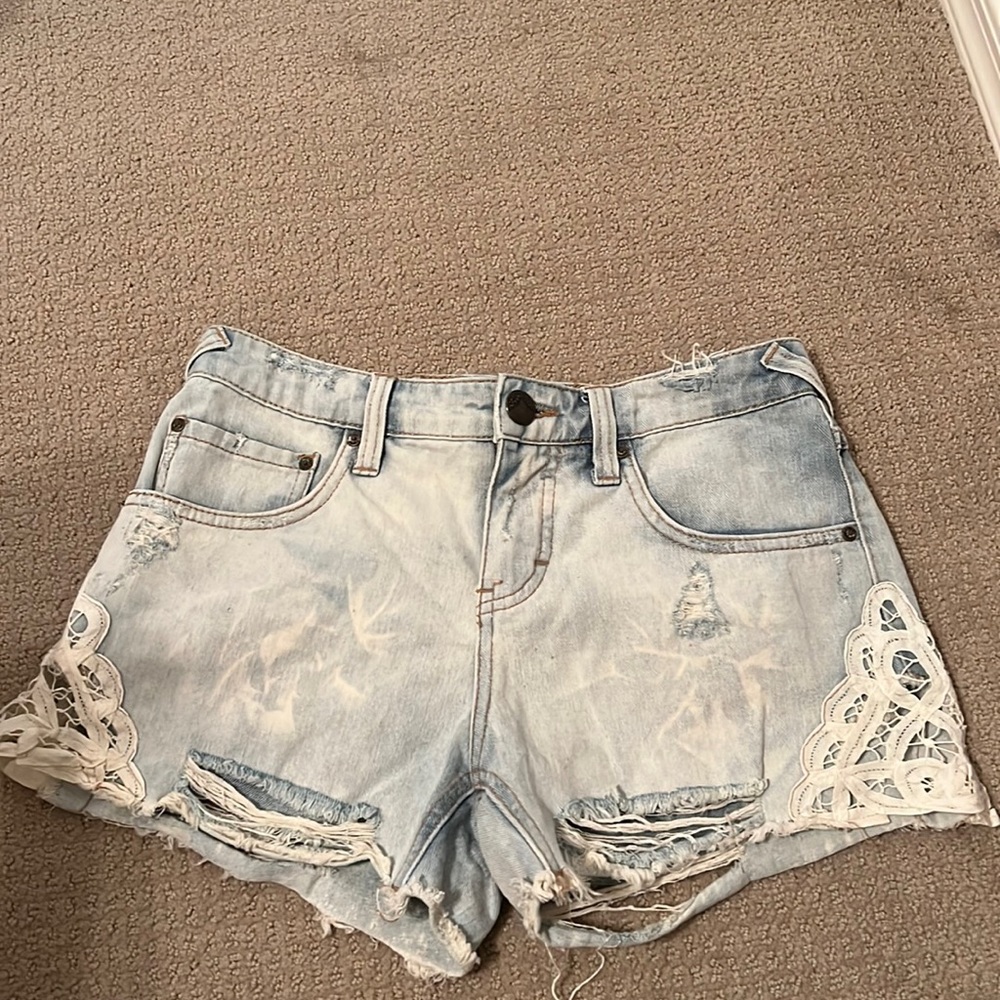 Light wash high waisted shorts
